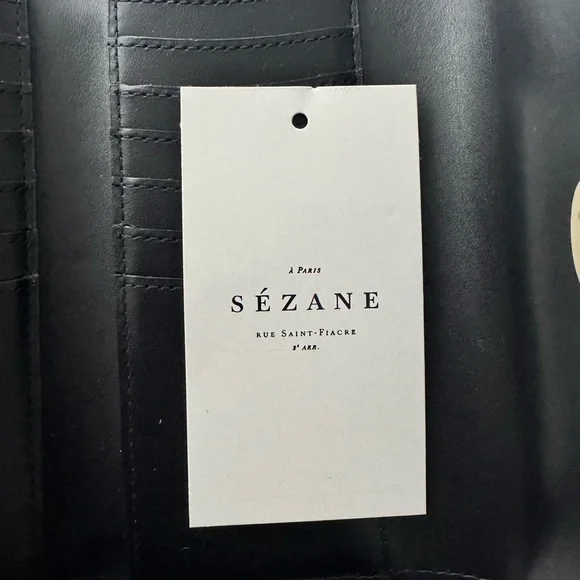 Sézane Milo Large Leather Wallet - Picture 7 of 9